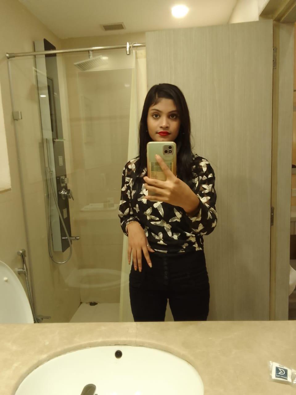  call girl in Rajiv Chowk