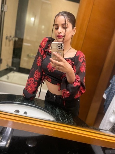 cheap call girls in Rajiv Chowk